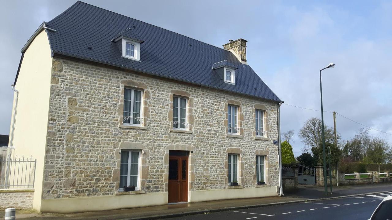Chambres D'Hotes Et Table D'Hotes- Valentine 44 Sainte-Mère-Église Εξωτερικό φωτογραφία